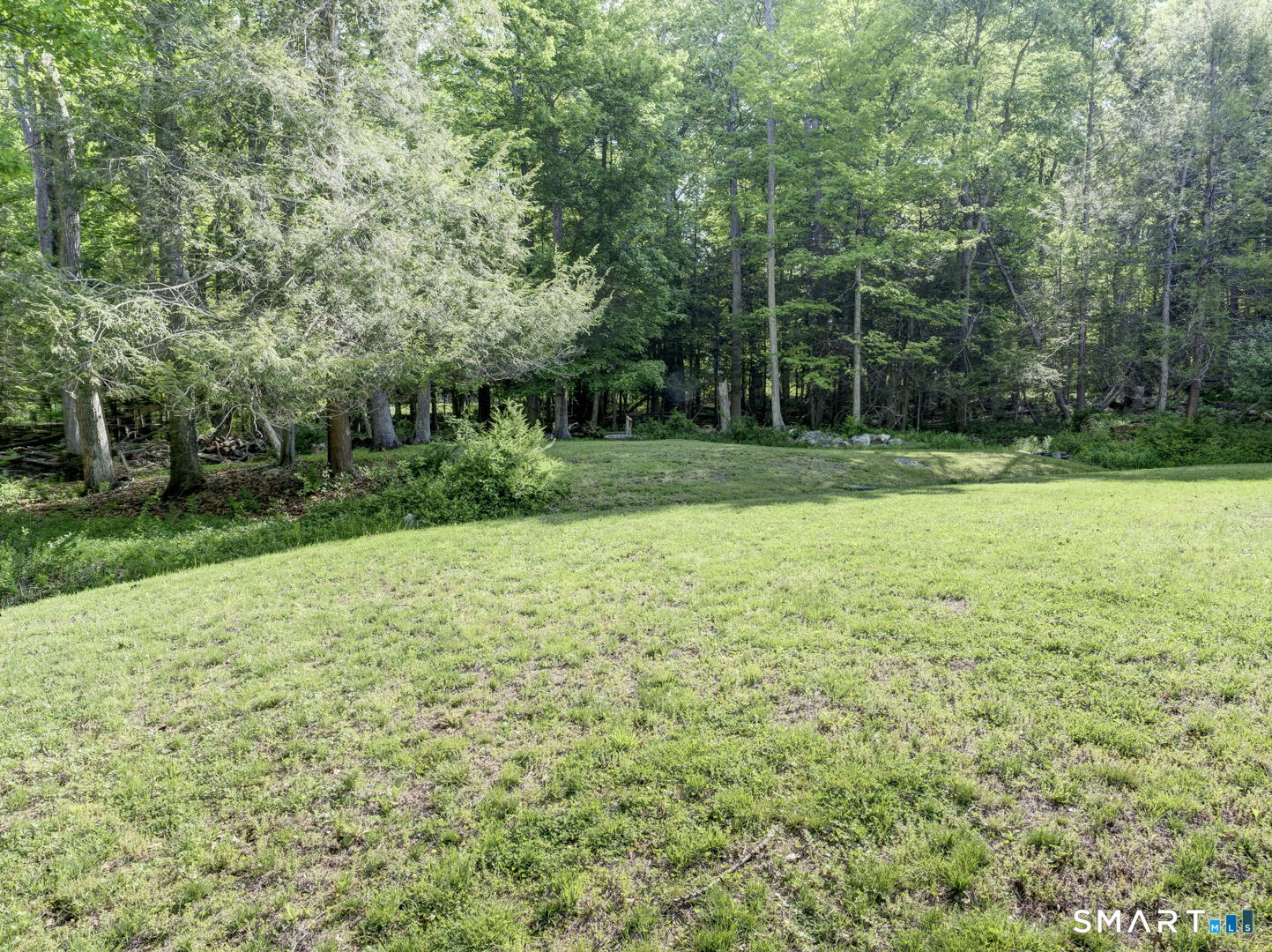 19 Little Lane Mansfield CT 06268