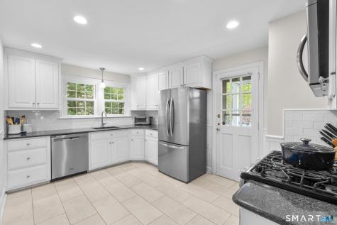 2032 North Benson Road Fairfield CT 06824