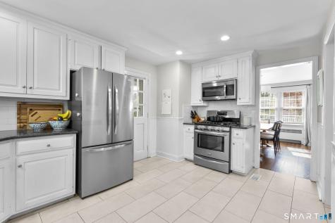 2032 North Benson Road Fairfield CT 06824