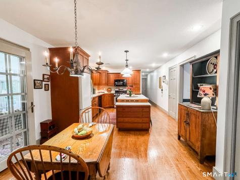 276 Stratton Brook Road Simsbury CT 06092