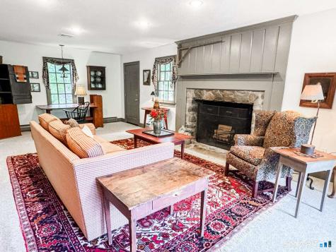 276 Stratton Brook Road Simsbury CT 06092