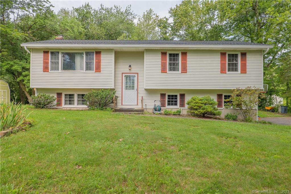 2 Wedgewood Drive Danbury CT 06811