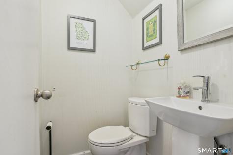 56 Roger Road New Haven CT 06515