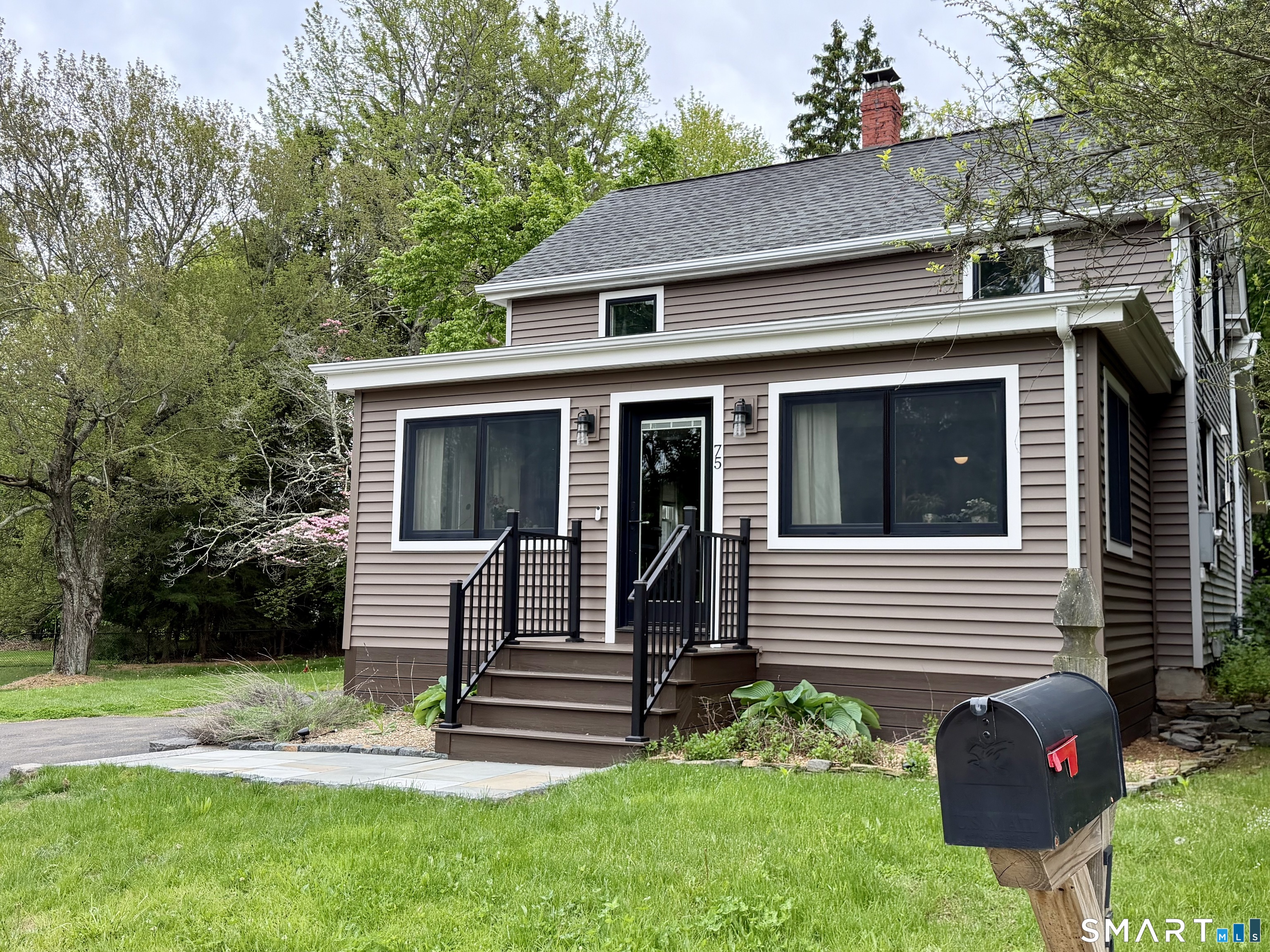 75 Wadsworth Street Middletown CT 06457