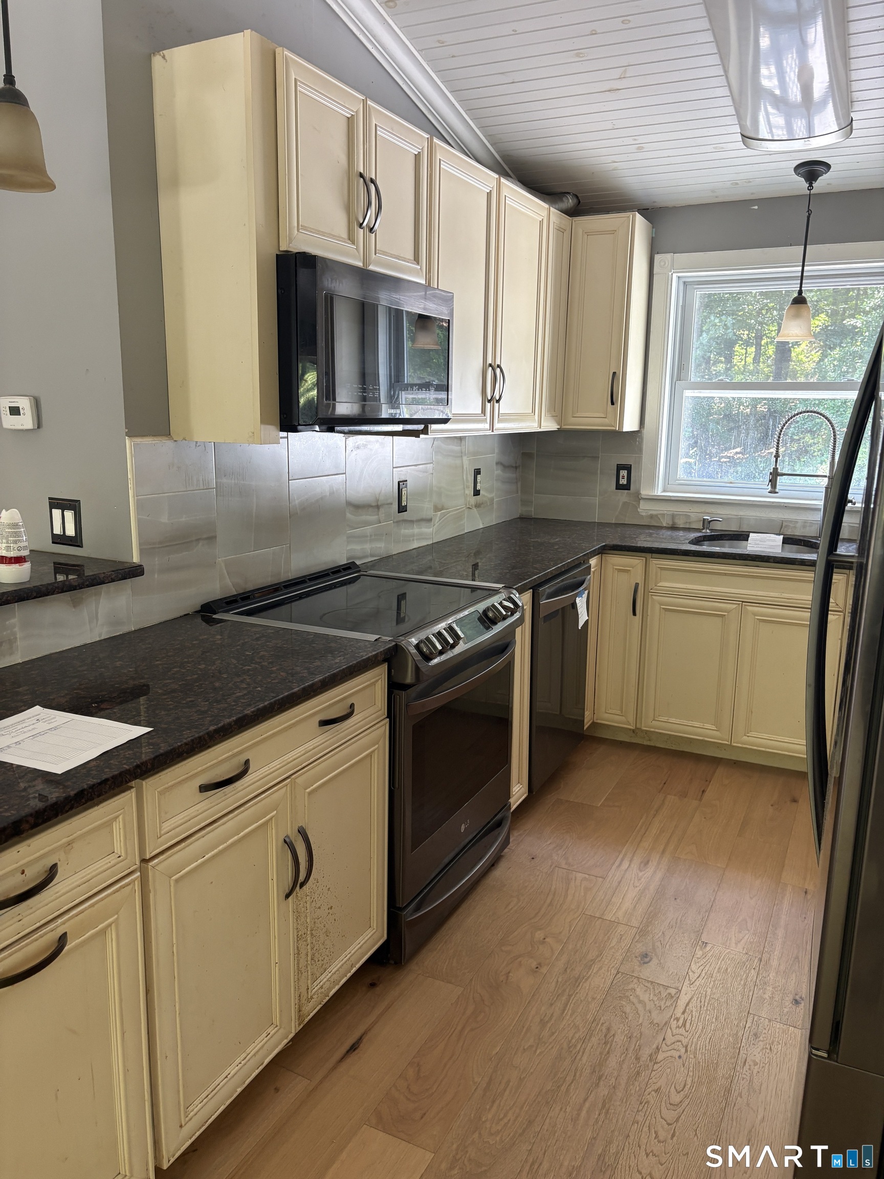 11 Willey Street Norwich CT 06360