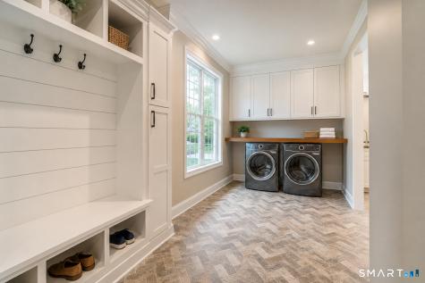 9 Silver Springs Drive Haddam CT 06441