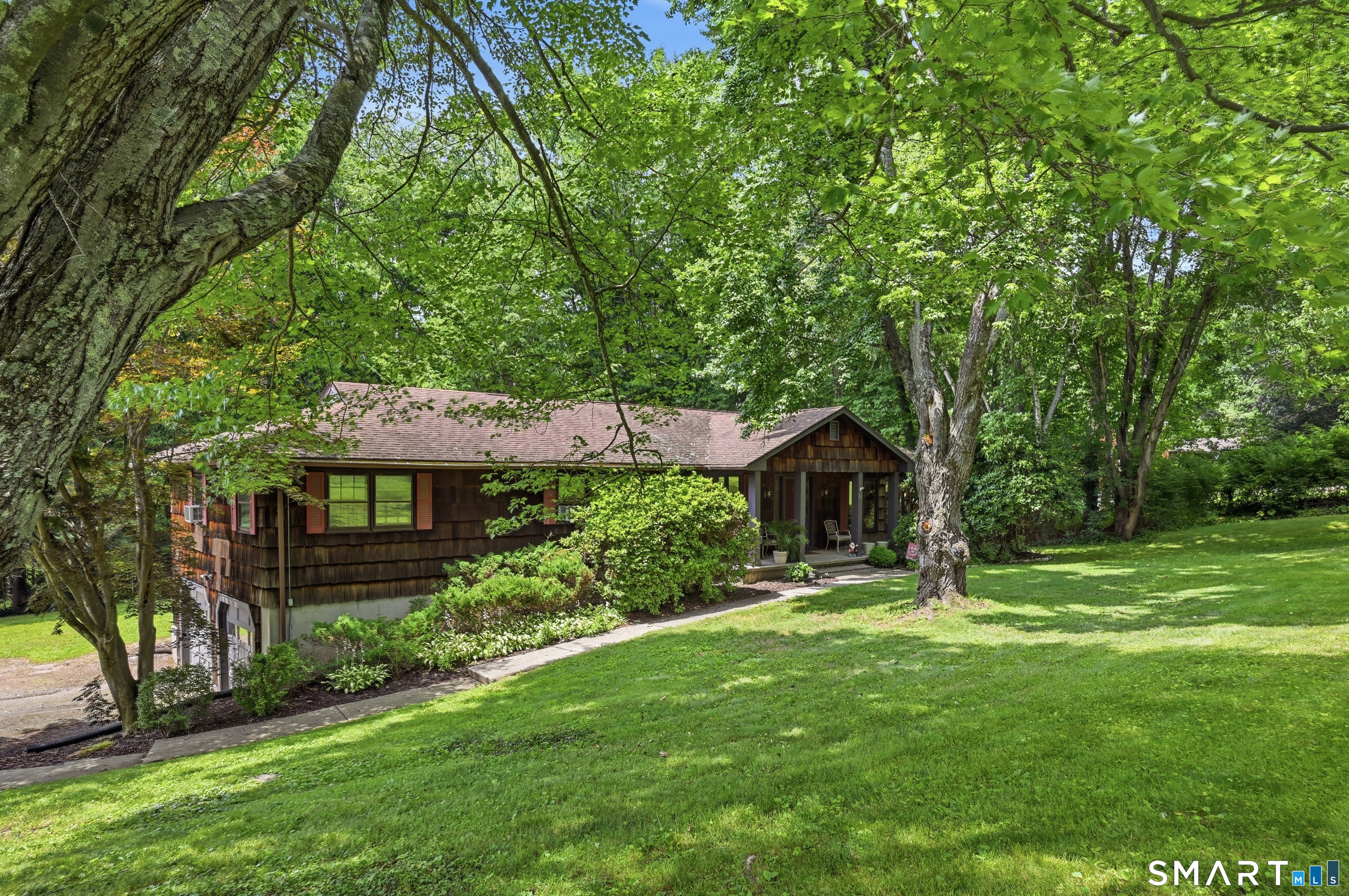 22 Ridge Road Newtown CT 06470