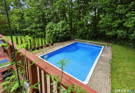 22 Ridge Road Newtown CT 06470