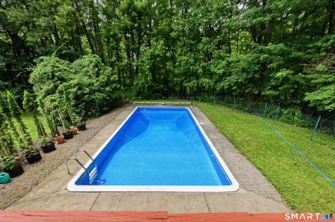 22 Ridge Road Newtown CT 06470