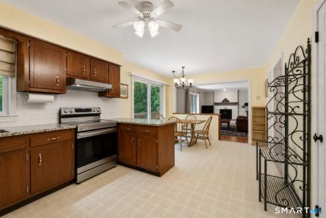 22 Ridge Road Newtown CT 06470