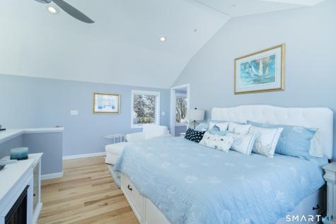 24 Indian Drive Clinton CT 06413