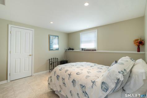 24 Indian Drive Clinton CT 06413