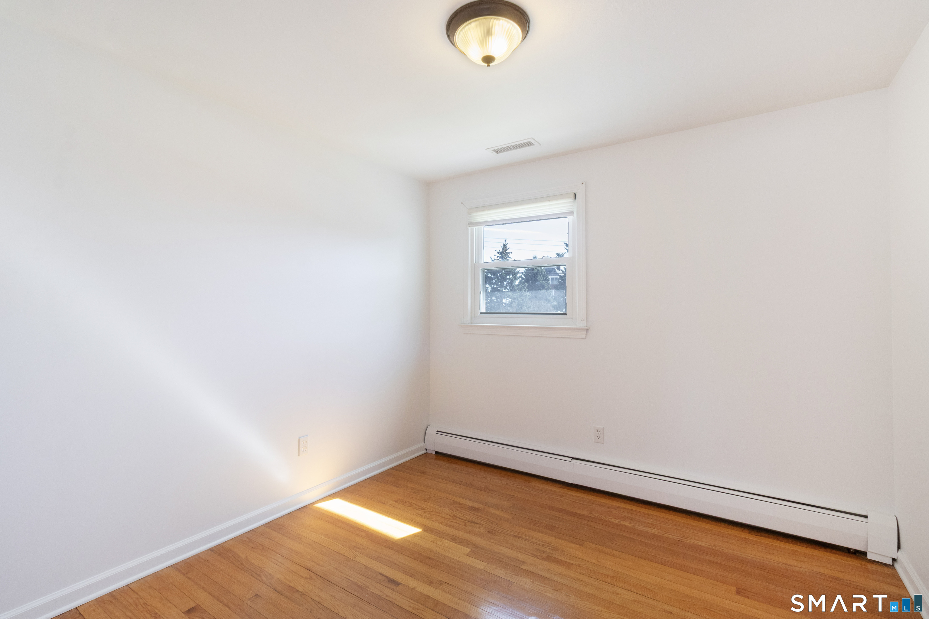 24 Indian Drive Clinton CT 06413