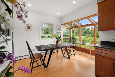 45 Quanaduck Road Stonington CT 06378