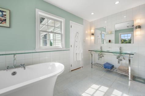 45 Quanaduck Road Stonington CT 06378