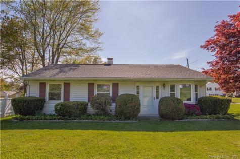 34 Beech Street Danbury CT 06810