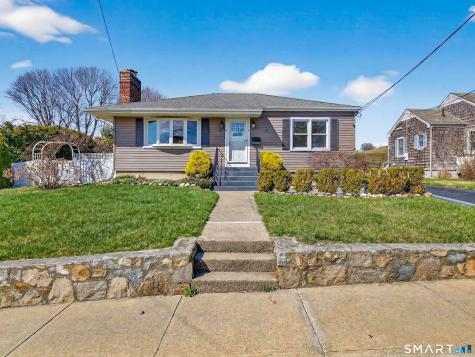 36 Baker Avenue Groton CT 06340