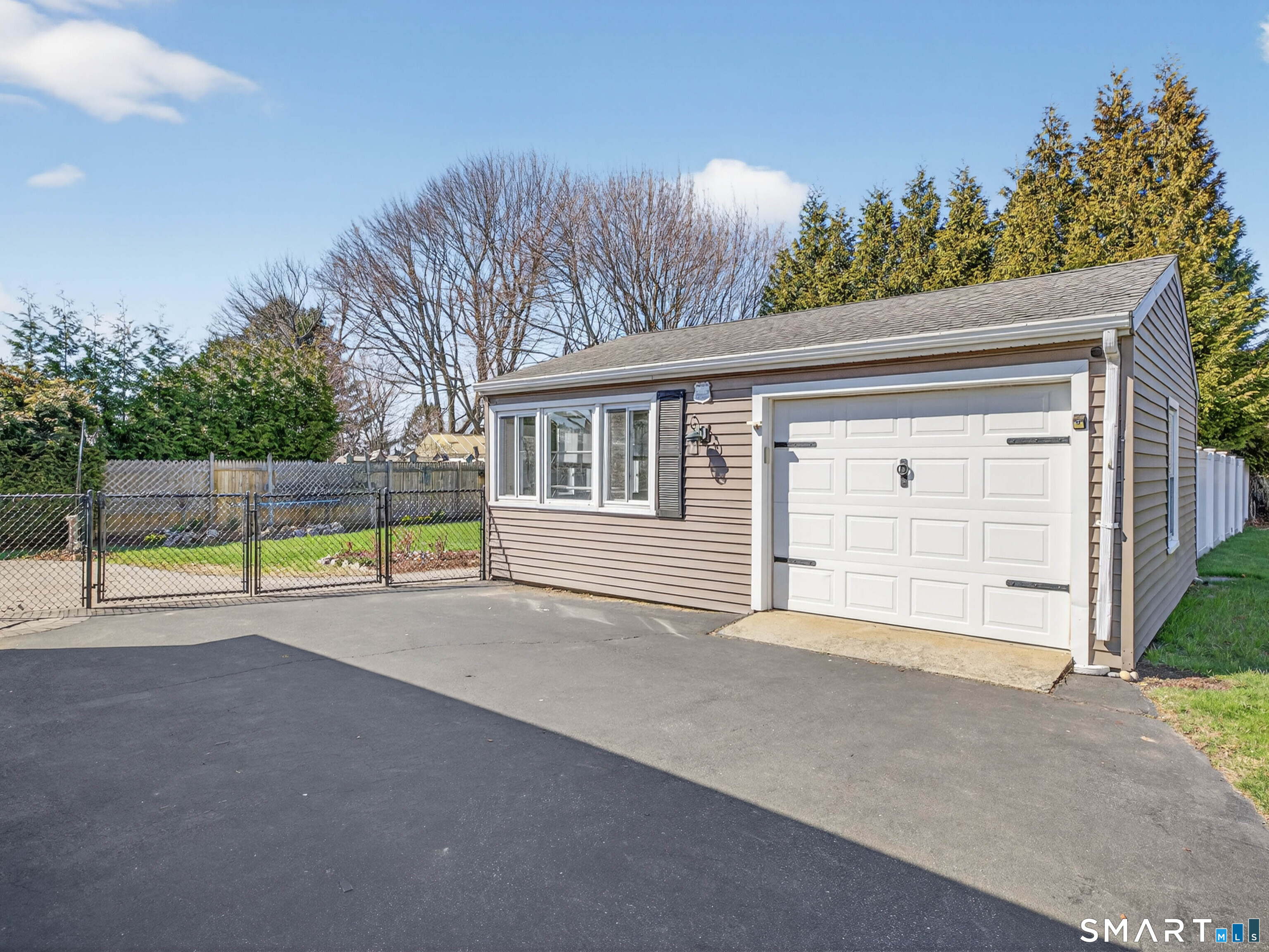 36 Baker Avenue Groton CT 06340