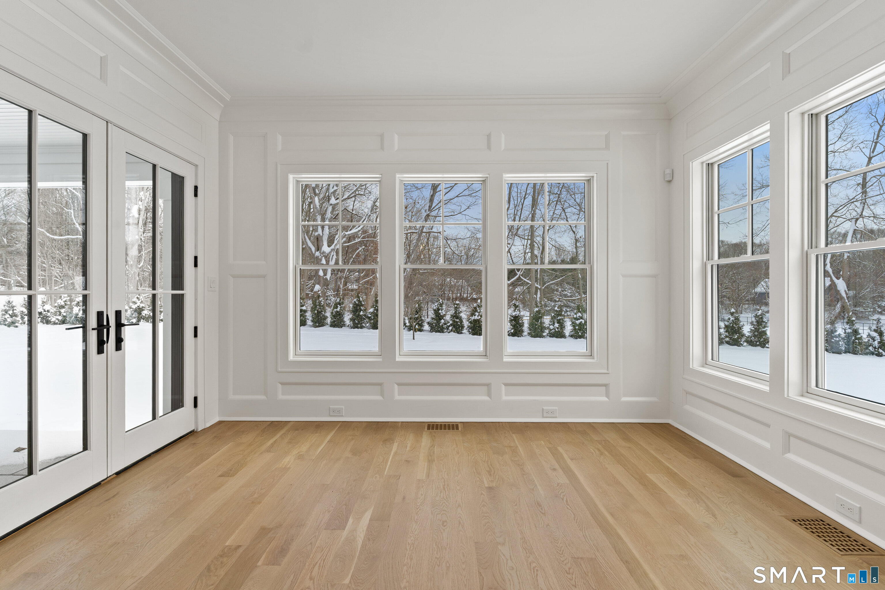 92 Scotland Avenue Madison CT 06443