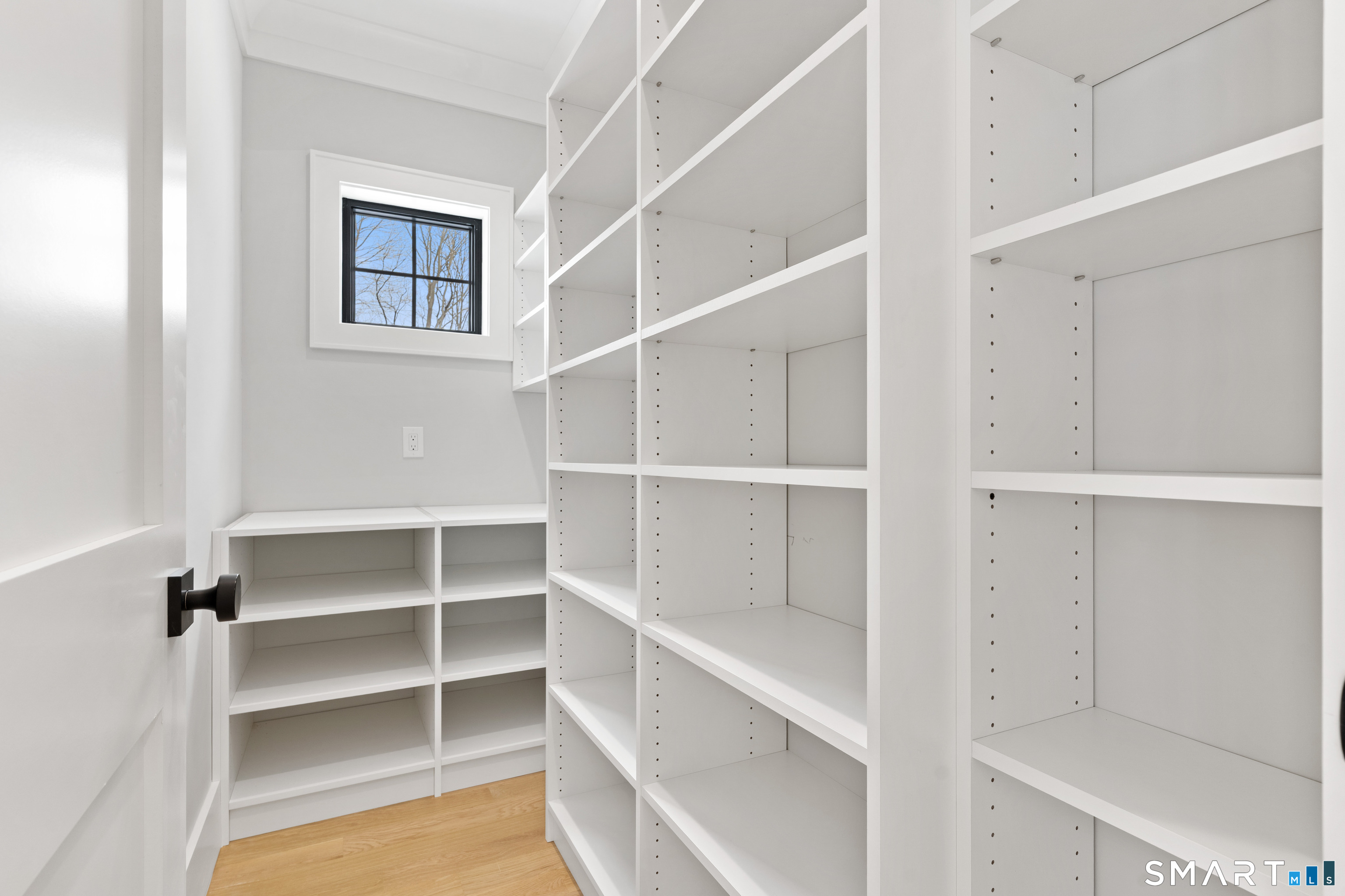 92 Scotland Avenue Madison CT 06443