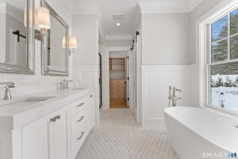 92 Scotland Avenue Madison CT 06443