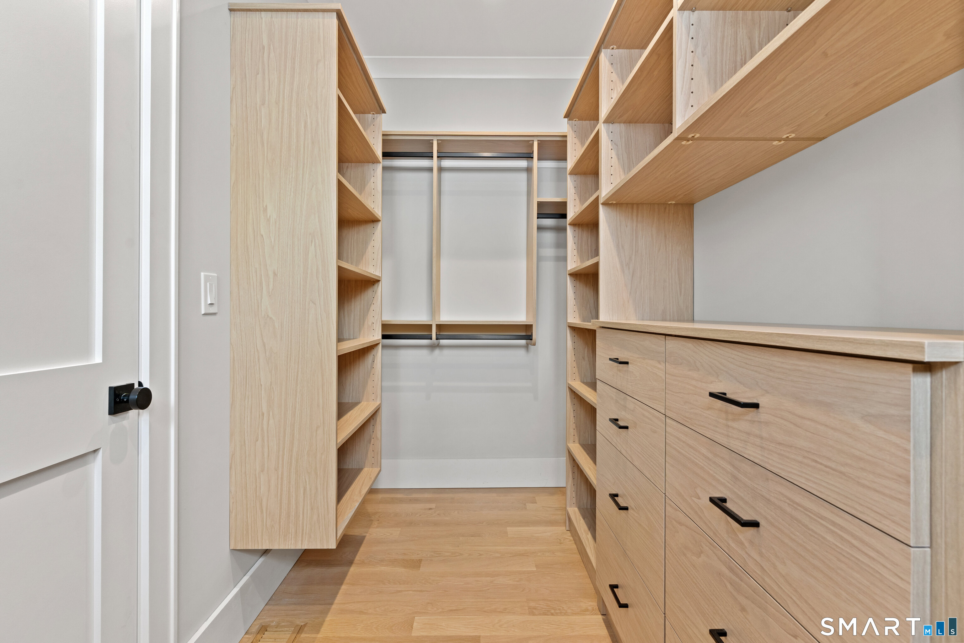 92 Scotland Avenue Madison CT 06443