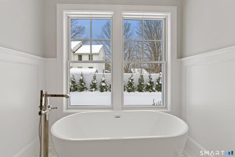 92 Scotland Avenue Madison CT 06443