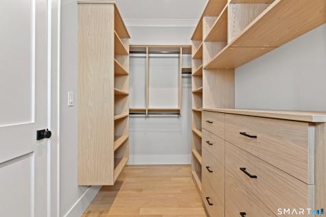 92 Scotland Avenue Madison CT 06443