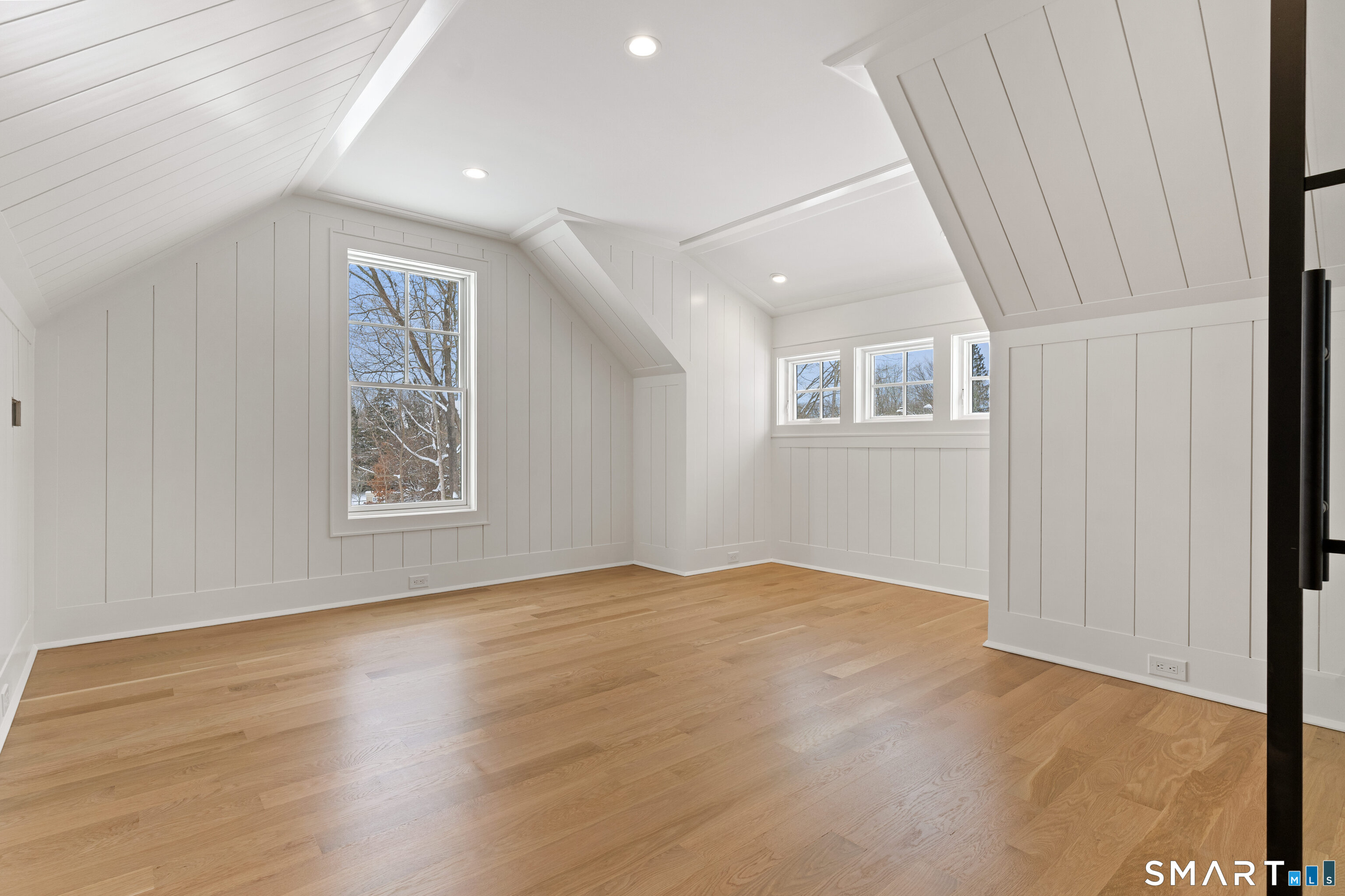 92 Scotland Avenue Madison CT 06443