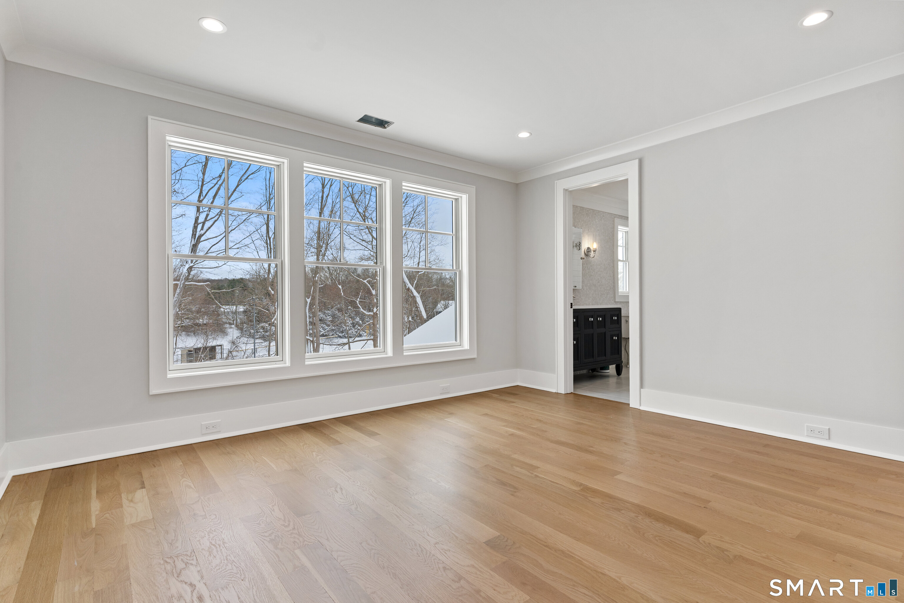 92 Scotland Avenue Madison CT 06443