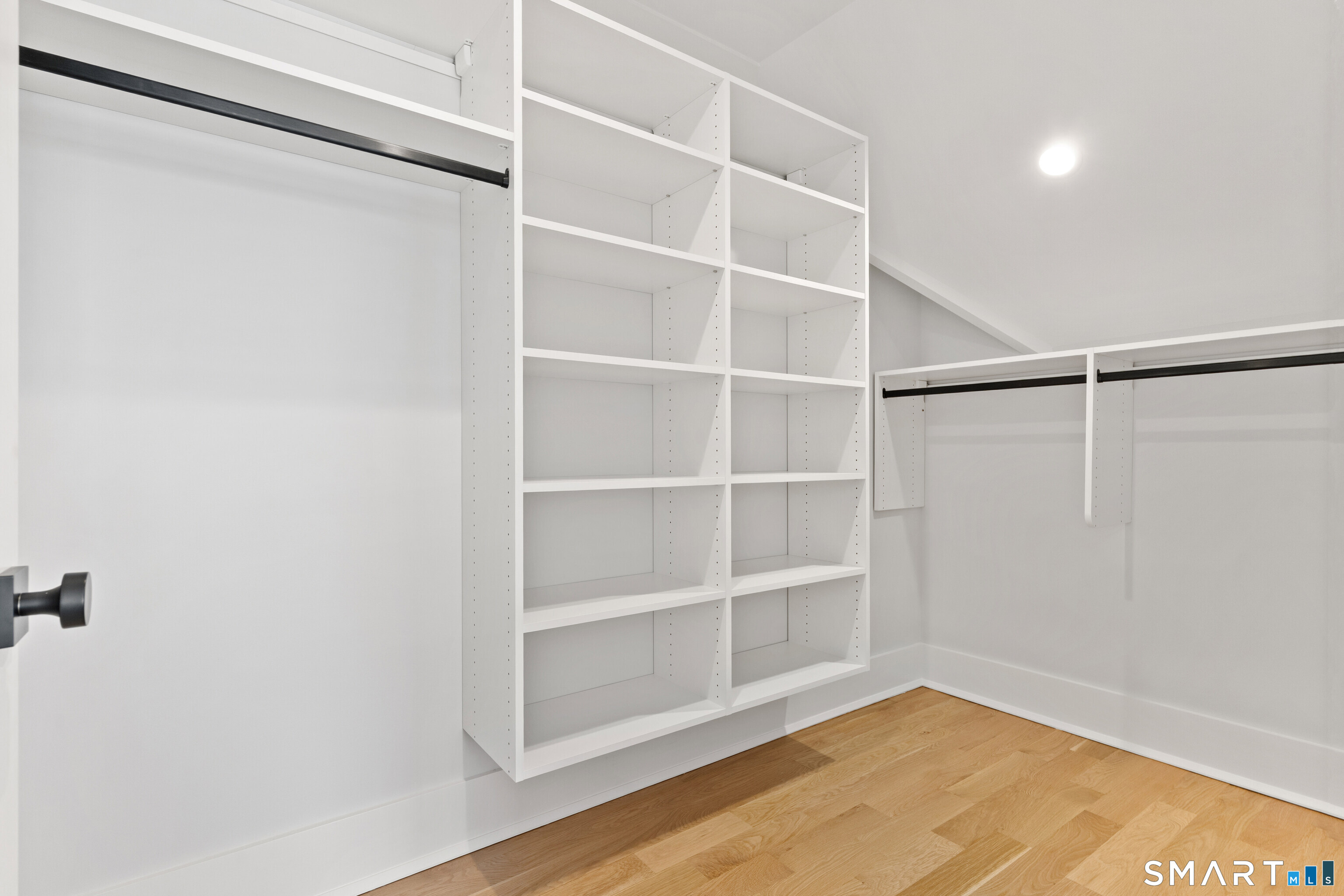 92 Scotland Avenue Madison CT 06443
