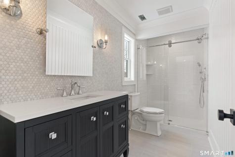 92 Scotland Avenue Madison CT 06443