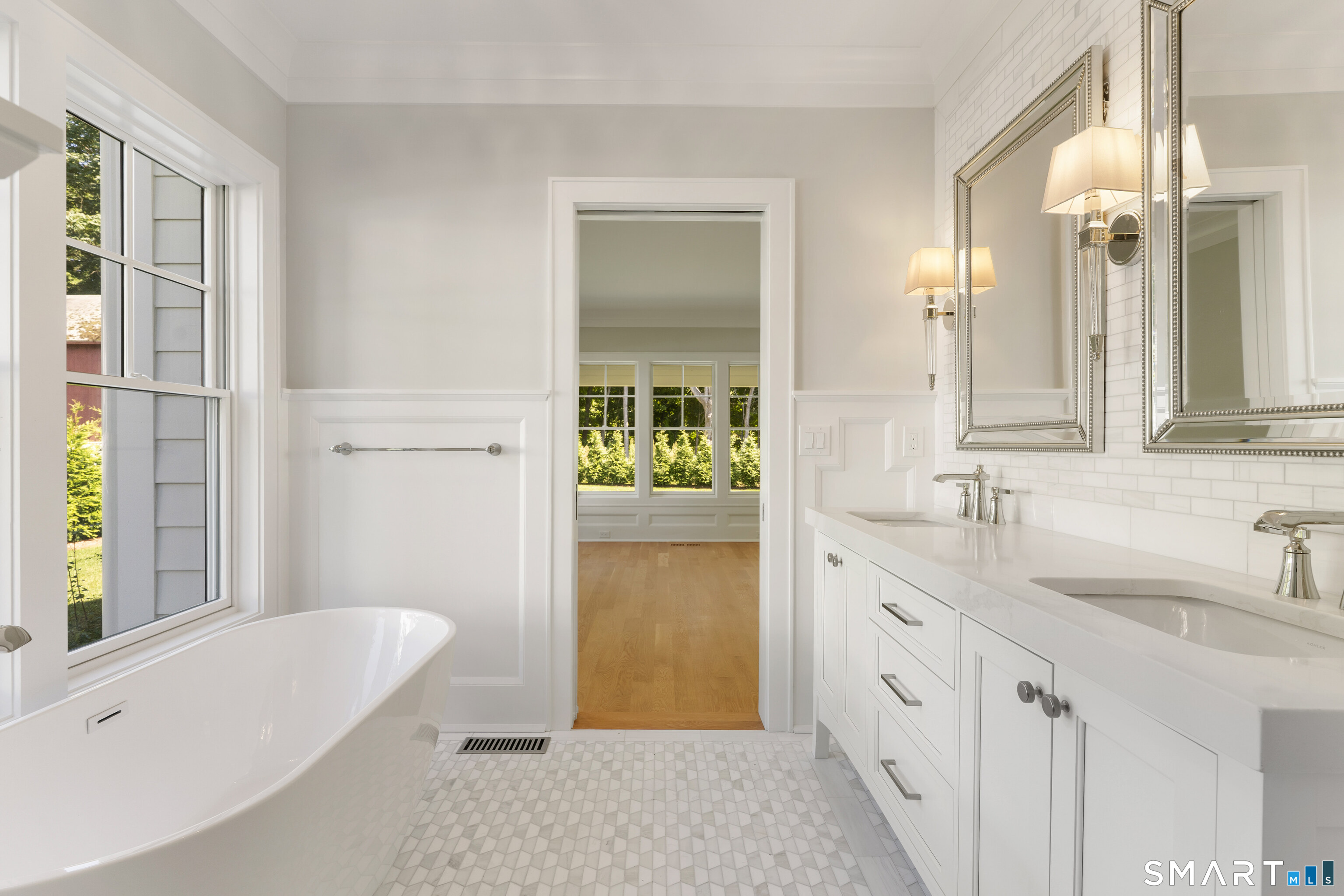 92 Scotland Avenue Madison CT 06443