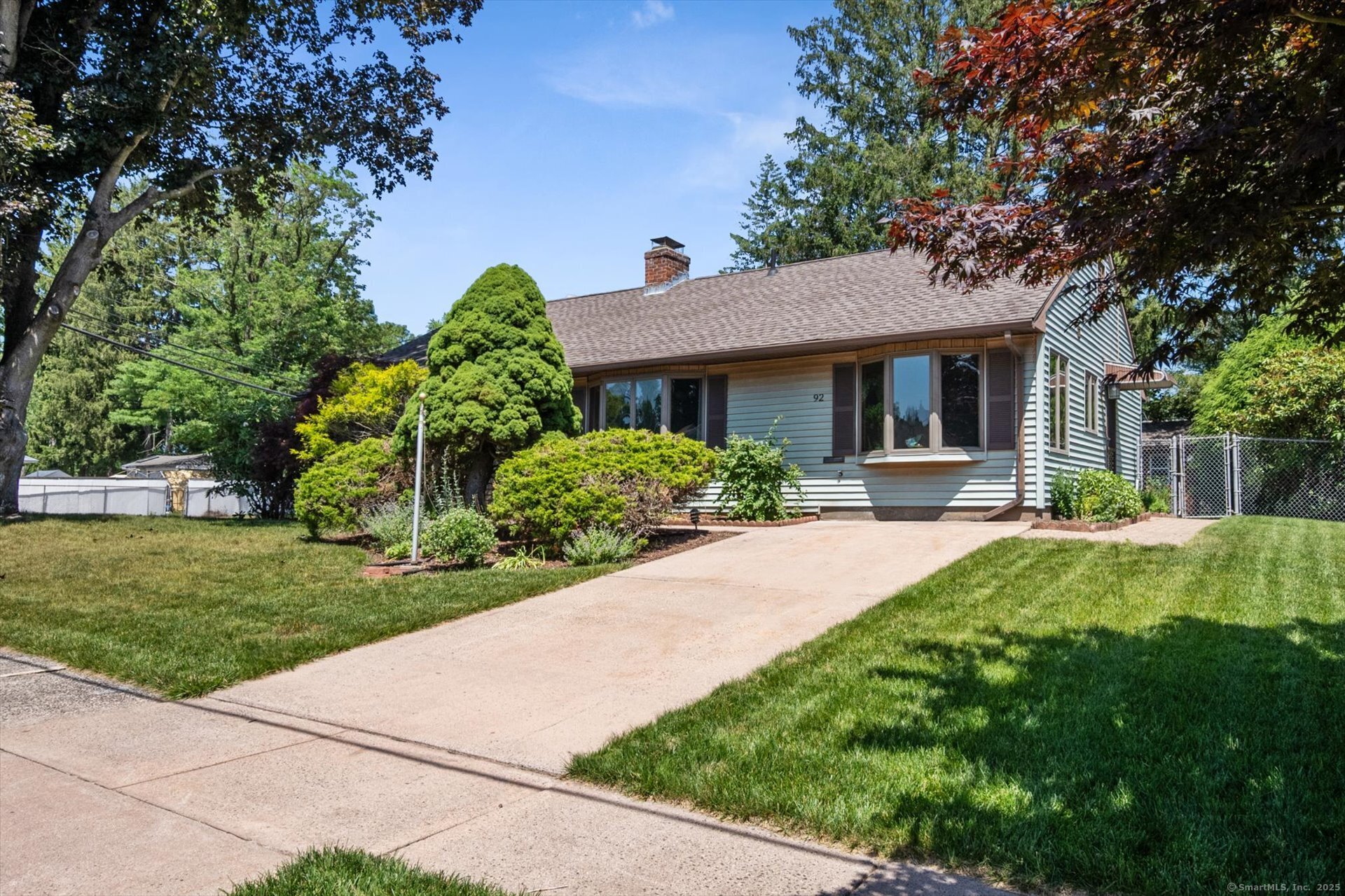 92 Manor Circle East Hartford CT 06118