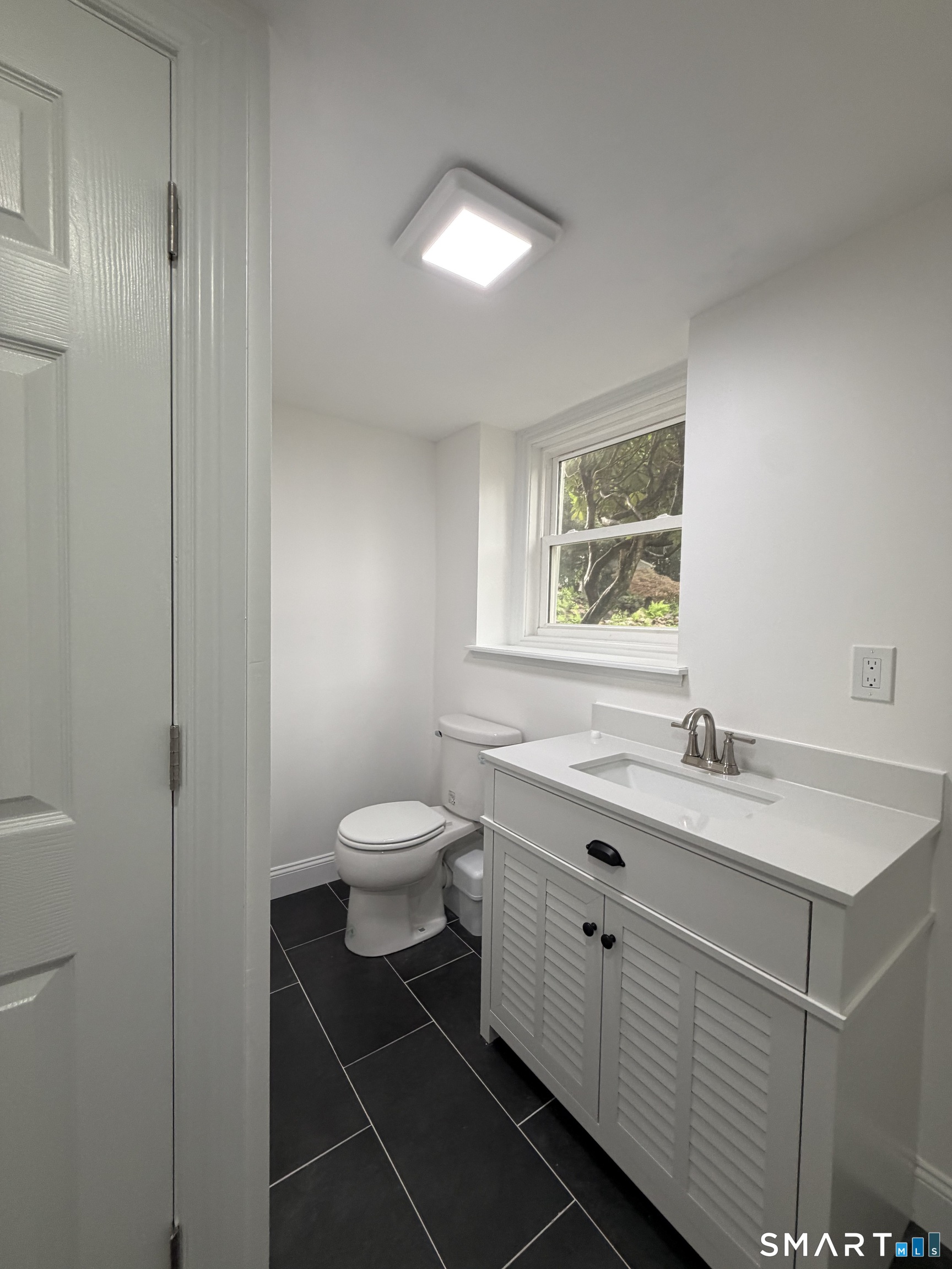 3 Mist Hill Drive Brookfield CT 06804