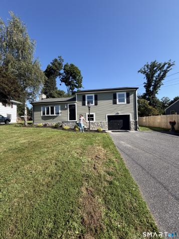 3 Mist Hill Drive Brookfield CT 06804