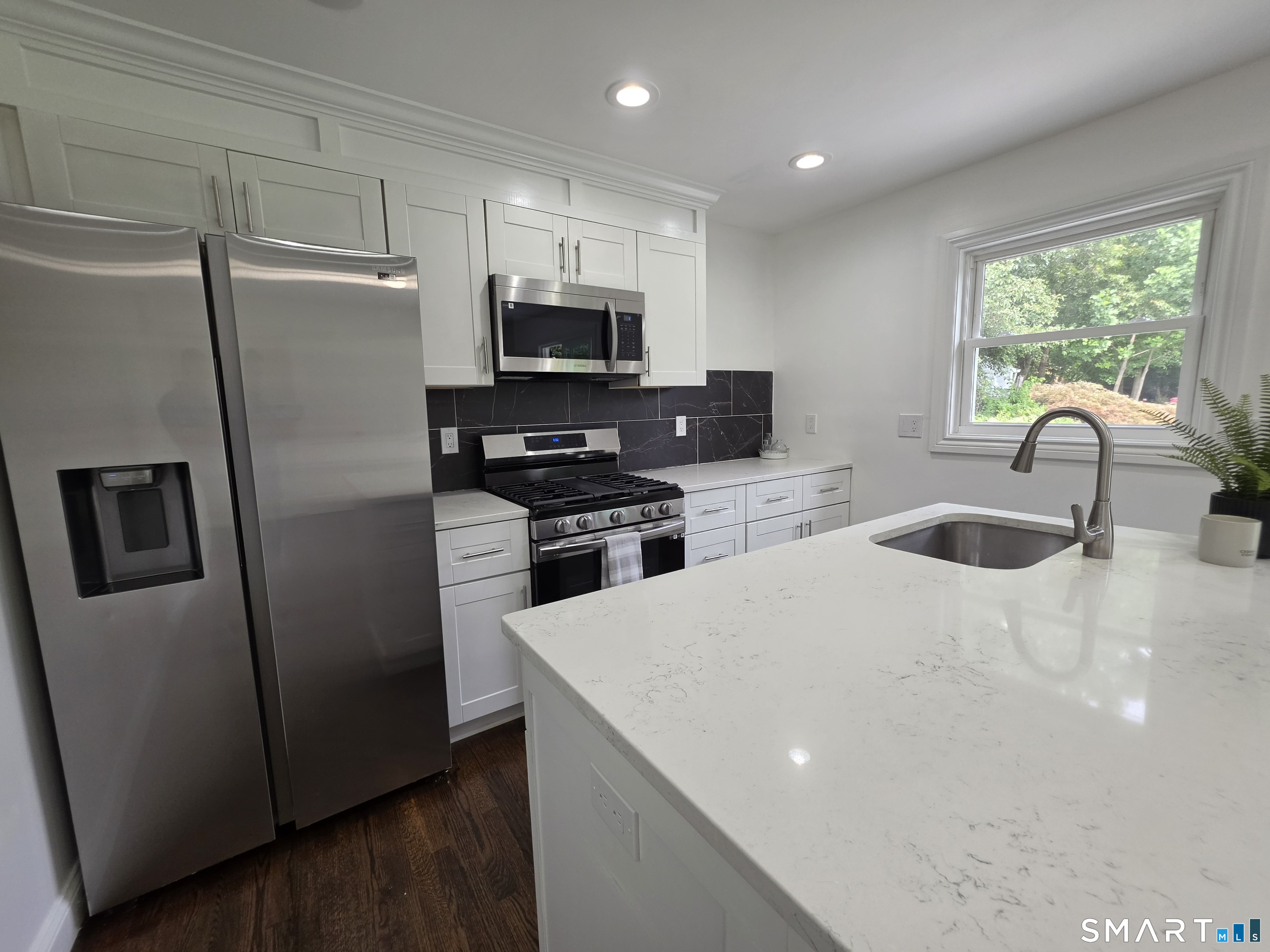 3 Mist Hill Drive Brookfield CT 06804