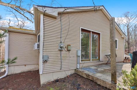 4 Whalehead Road Ledyard CT 06335