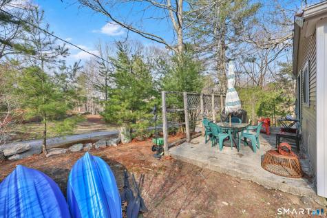 4 Whalehead Road Ledyard CT 06335