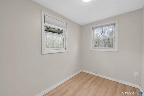 4 Whalehead Road Ledyard CT 06335