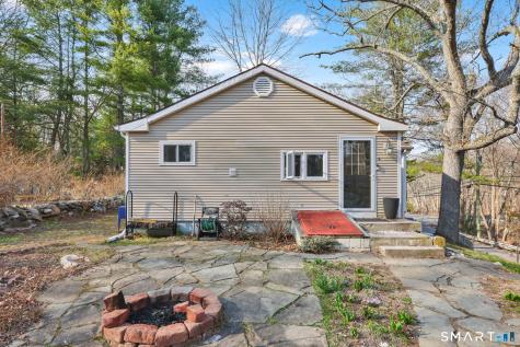 4 Whalehead Road Ledyard CT 06335