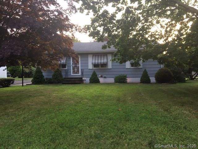 8 Maturo Drive East Haven CT 06512