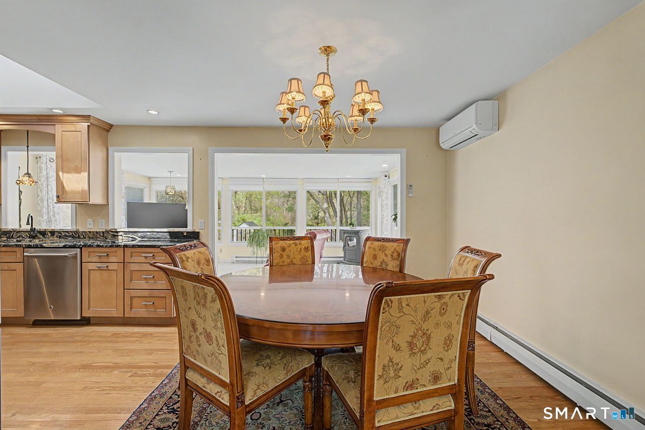6 Yankee Peddler Path Madison CT 06443