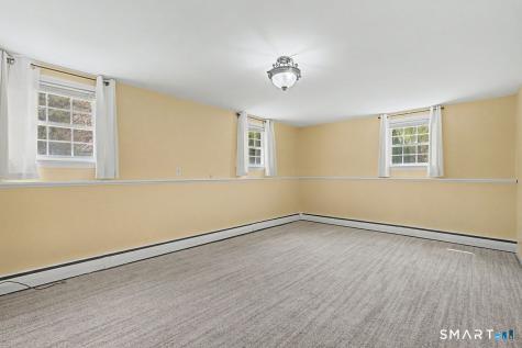 6 Yankee Peddler Path Madison CT 06443