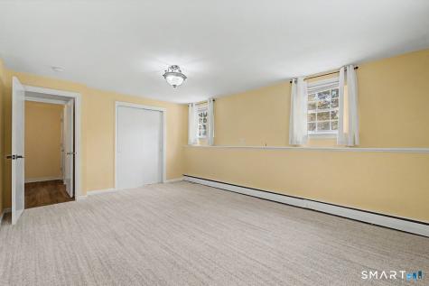6 Yankee Peddler Path Madison CT 06443