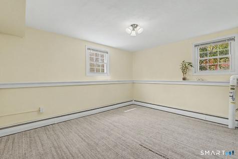 6 Yankee Peddler Path Madison CT 06443