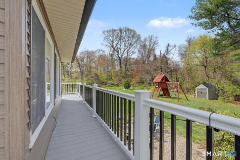 6 Yankee Peddler Path Madison CT 06443