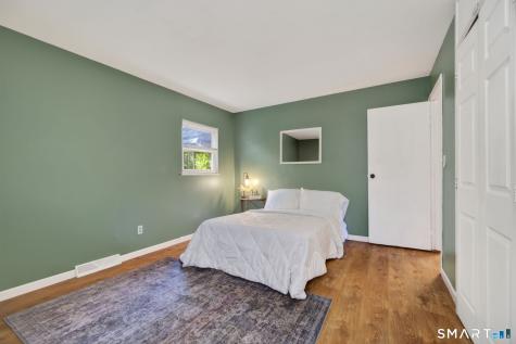 166 Glenwood Road Clinton CT 06413