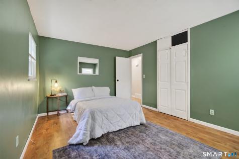 166 Glenwood Road Clinton CT 06413