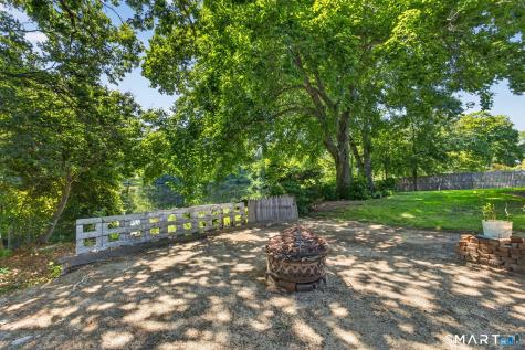 166 Glenwood Road Clinton CT 06413